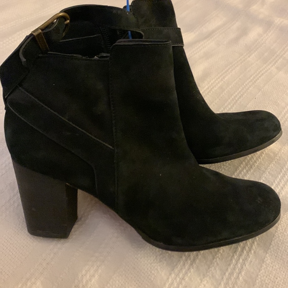NEW Cole Haan suede stacked heel boots